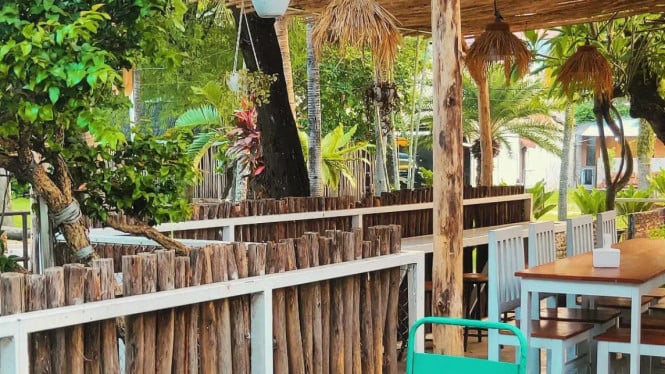 Instagram/ @eatinerarycafe