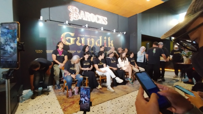 IntipSeleb/ Wahyu Firmansyah