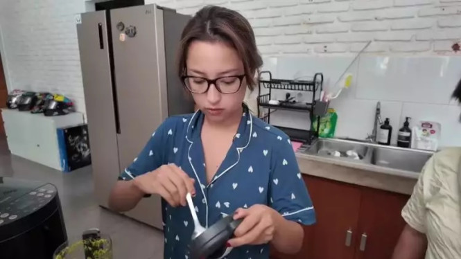 YouTube Keluarga Bacil