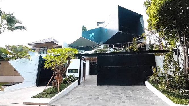 Youtube Yudist Ardhana