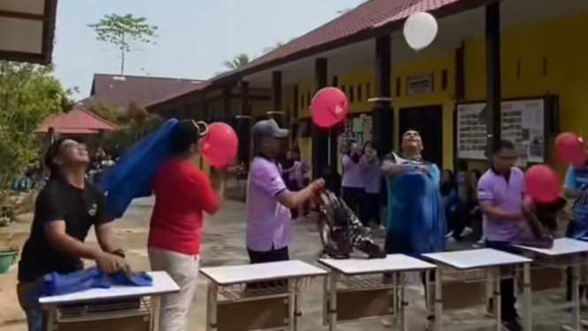 tiktok@iisyulianasari