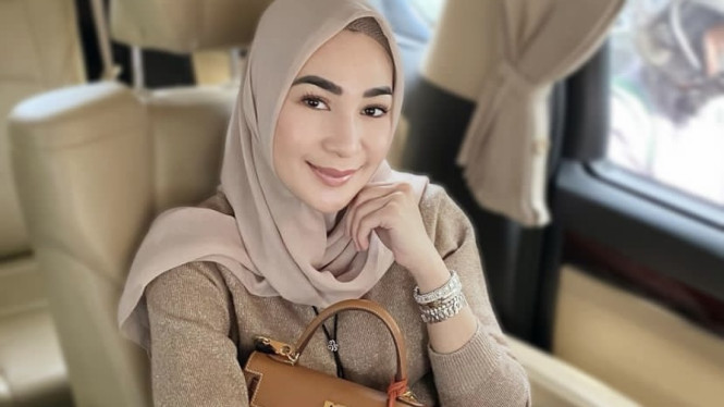 erintaulany/instagram