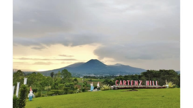cartenzhills_tomohon/instagram