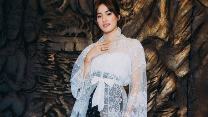 Instagram/ @mawar_eva