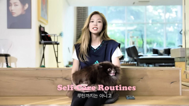 YouTube/Jennierubyjane Official