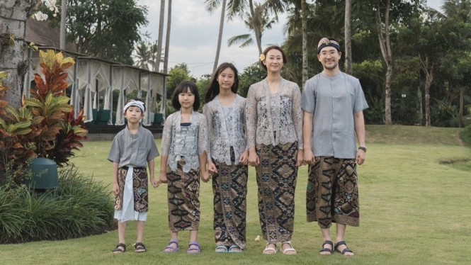 kimbabfamily.official/instagram