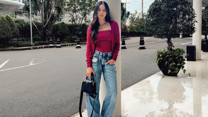 Instagram/ @alyssadaguise