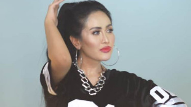Resmi Menikah, Begini Suasana Resepsi Ratu Meta