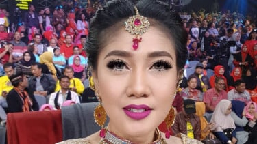 Khusus Malam Ini - Erie Suzan