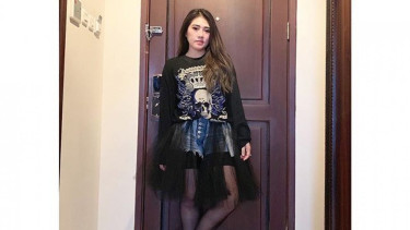 31 Juta Views, Senorita Via Vallen Koplo Abis!