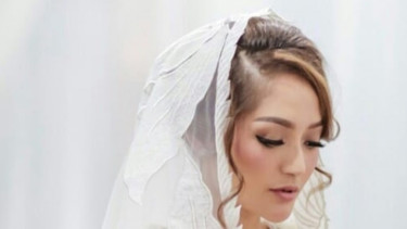 Ikut 17 Challenge Siti Badriah Bikin Salah Fokus! Panjang Banget