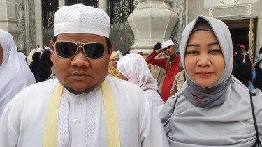 Bisa Peluk Ka'bah, Begini Cerita Subro D'Academy di Tanah Suci