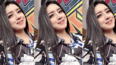 Desy Thata, Pedangdut yang Dipuji Sebab Tampil Sopan Saat Bergoyang