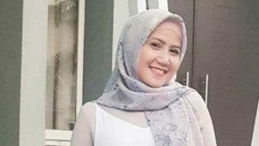 Lirik Lagu Bujang Merana - Ine Sinthya Feat Solid A.G