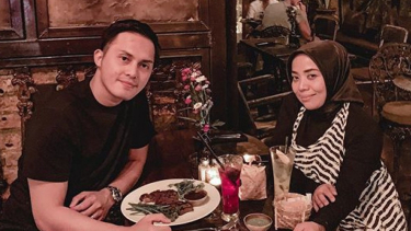 Suami Muzdalifah Buka Suara Soal Jennifer Jill