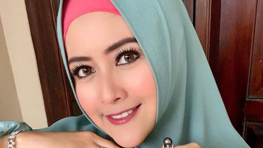 Ngaku Diisolasi di Rumah, Ini yang Dilakoni Meggy Wulandari