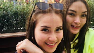 Keanu Kaget Lihat Isi Kamar Mandi Ayu Ting Ting, Kloset Berhadapan