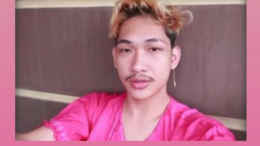 Geger! Ferdian Paleka Beri Bantuan Berisi Sampah ke Waria