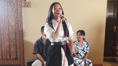 Bikin Takjub, Biduan Gerobak Dorong Bikin Mahakarya