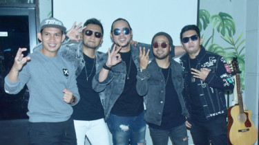 Andra Jadi Vokalis, Band Bagindas Punya Warna Baru