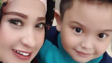Trending! Lagu Sang Idola Bintang Cilik Aljabbar Laris Manis
