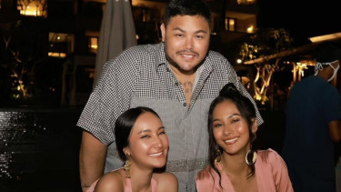 Geger Kabar Bella Aprilia Jadi Tunangan Ivan Gunawan, Ini Faktanya