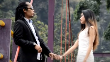 Lirik Lagu Cinta Tak Dapat Bersatu - Arya Satria Ft Gita Florencia