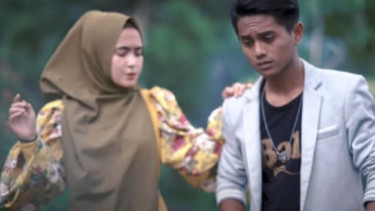 Lirik Lagu Mengagumimu - Elsa Amelia Feat Candra Arizona