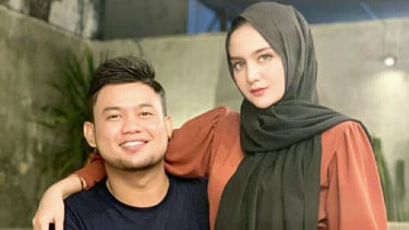 Kaget! Irenne Ghea, Si Biduan Bule Resmi Nikah Muda dengan Jebolan KDI