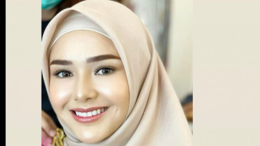 Bukan Islam, 7 Potret Amanda Manopo Pakai Hijab Bikin Adem