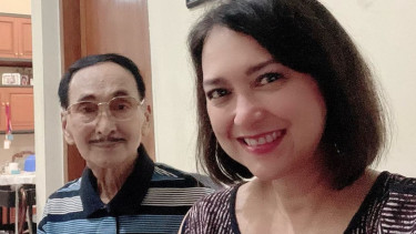 Tensi Darah Drop, Ayah Ira Wibowo Masuk IGD: Belum Pernah Papa Begitu