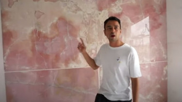 Raffi Ahmad Pamer Garasi Mewah dengan Teknologi Canggih, Garasi Paling Mewah di Indonesia