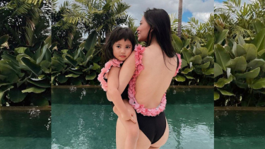 Duduk Santai Pakai Swimsuit, Rachel Vennya Pamer Bokong. Makin Makin!