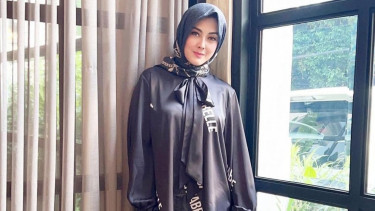 Dhena Devanka Mantan Istri Ijonk Kini Tutup Aurat dengan Berhijab, Ngaku Pernah Diselingkuhi