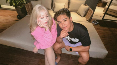 Pose dengan Gamers Cantik, Boy William Dituding Gimmick Dekati Ayu Ting Ting