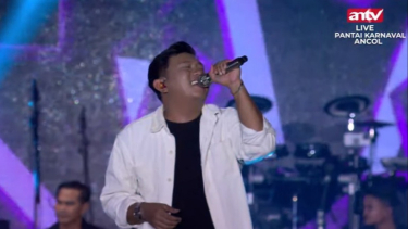 Denny Caknan Bikin Merinding Bawakan Lagu Pingal di Panggung UUD Festival Jakarta