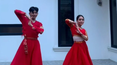 Momen Putri Isnari Tampilkan Tarian India Bareng Jhody Seltha, Luwes dan Memikat
