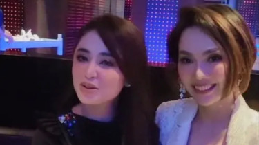 Rayakan Ultah Desainer Ririn Rinura, Dewi Perssik Sampai Rela Sewa Restoran Mahal