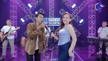 Shinta Arsinta dan Achmad Twentynine Bikin Baper dengan Duet 'Pengarepan', Trending di YouTube!