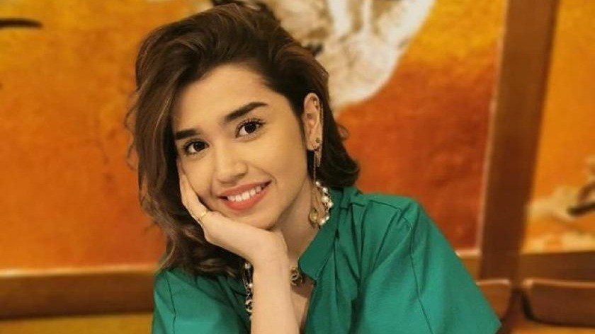 Azella Alhamid