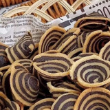 Viral: Gajah Liar Mencuri Camilan dari Minimarket, 9 Kantong Kerupuk Dilewati, Tak Ada Korban!