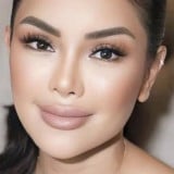 Momen Menegangkan: Nikita Mirzani Jalani Sidang Perdana di PN Jaksel, Dapat Dukungan Ibu-Ibu