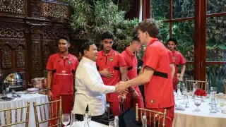 Heboh! 12 Pemain Timnas Indonesia Dapat Hadiah Jam Rolex Mewah dari Presiden Prabowo Subianto