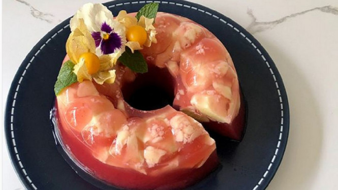 Instagram Farah Quinn