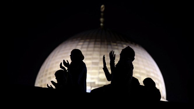 Itikaf dan Doa Malam Lailatul-Qadar di Yerusalem