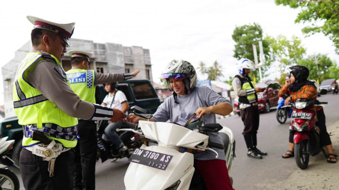 ANTARA FOTO/Adiwinata Solihin