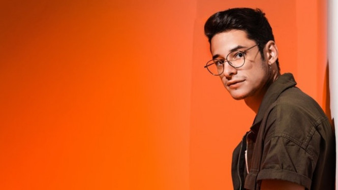 Ilustrasi Pria Tampan