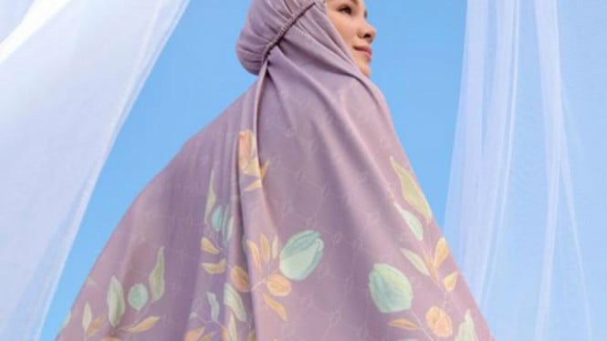 Mukena Dewi Sandra