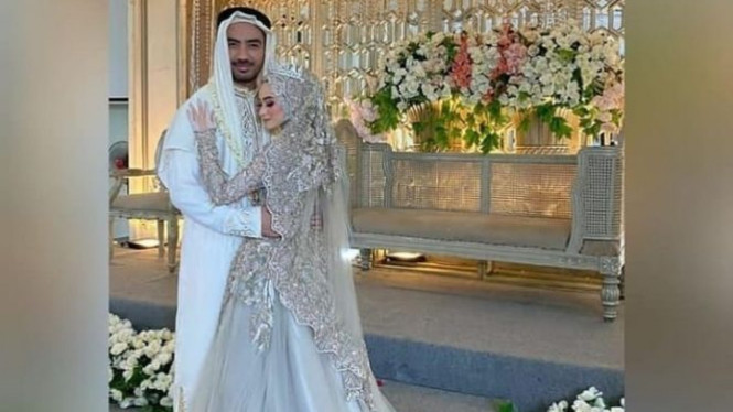 Reza Zakarya atau Reza DA dan Valda Alviana Resmi Menikah