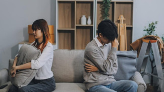 5 Ciri-ciri Red flag dalam Hubungan, Nomor 3 Banyak Dialami Pasangan